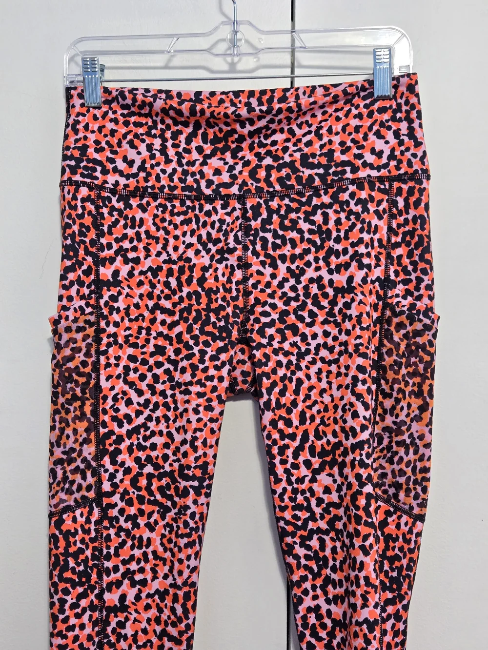 Fabletics PowerHold Leopard Print Leggings‎ Womens S Pink Orange Pocket